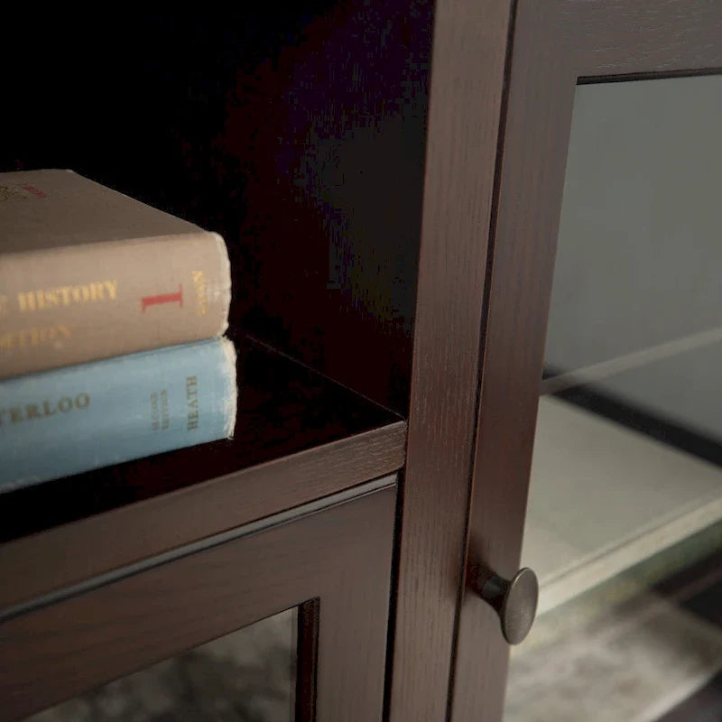 Meuble TV en bois massif foncé avec portes en verre trempé