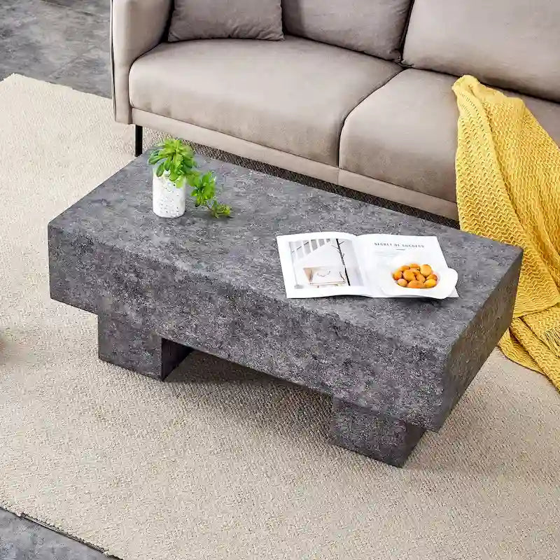 Moderner schlichter Couchtisch aus MDF mit Strukturaufkleber