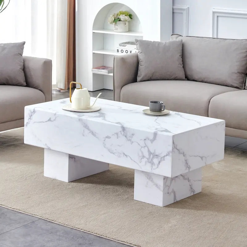 Moderner schlichter Couchtisch aus MDF mit Strukturaufkleber