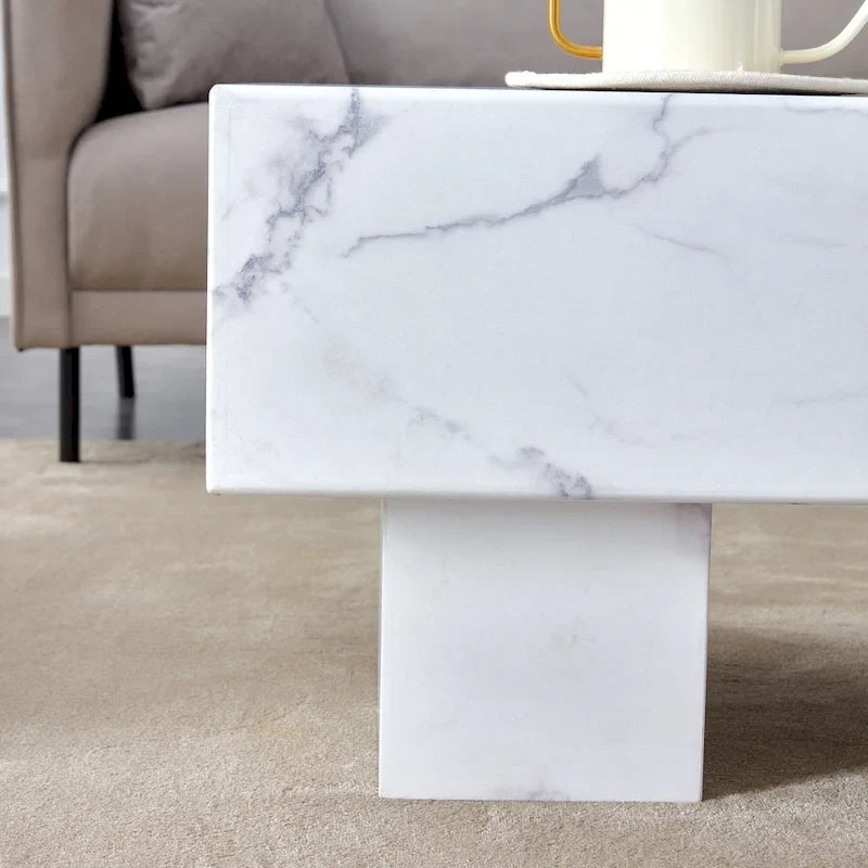 Moderner schlichter Couchtisch aus MDF mit Strukturaufkleber