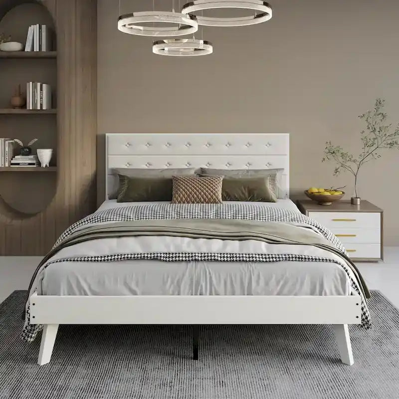 Bett mit Plattform aus Holz im Mid-Century-Stil